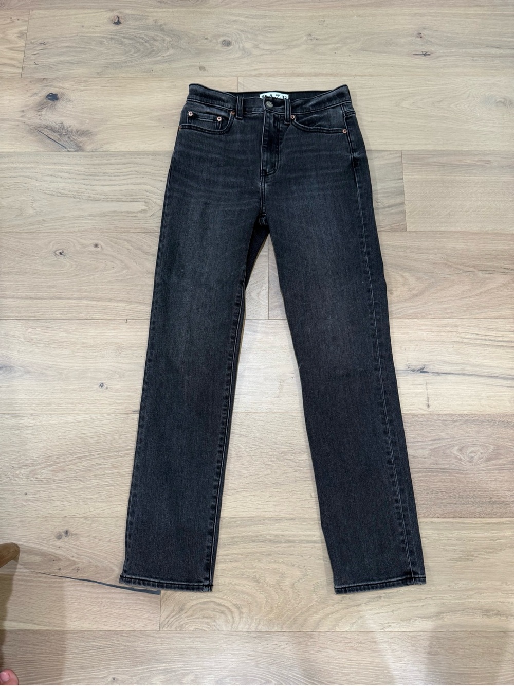 DAZE Straight-Leg Jeans in Washed Black